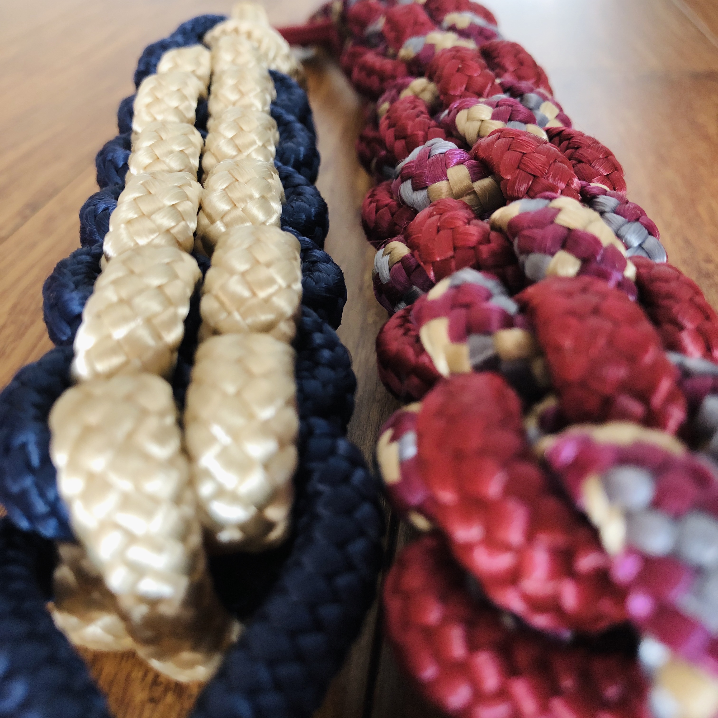 Handgemachter Tau-Zergel Hundespielzeug