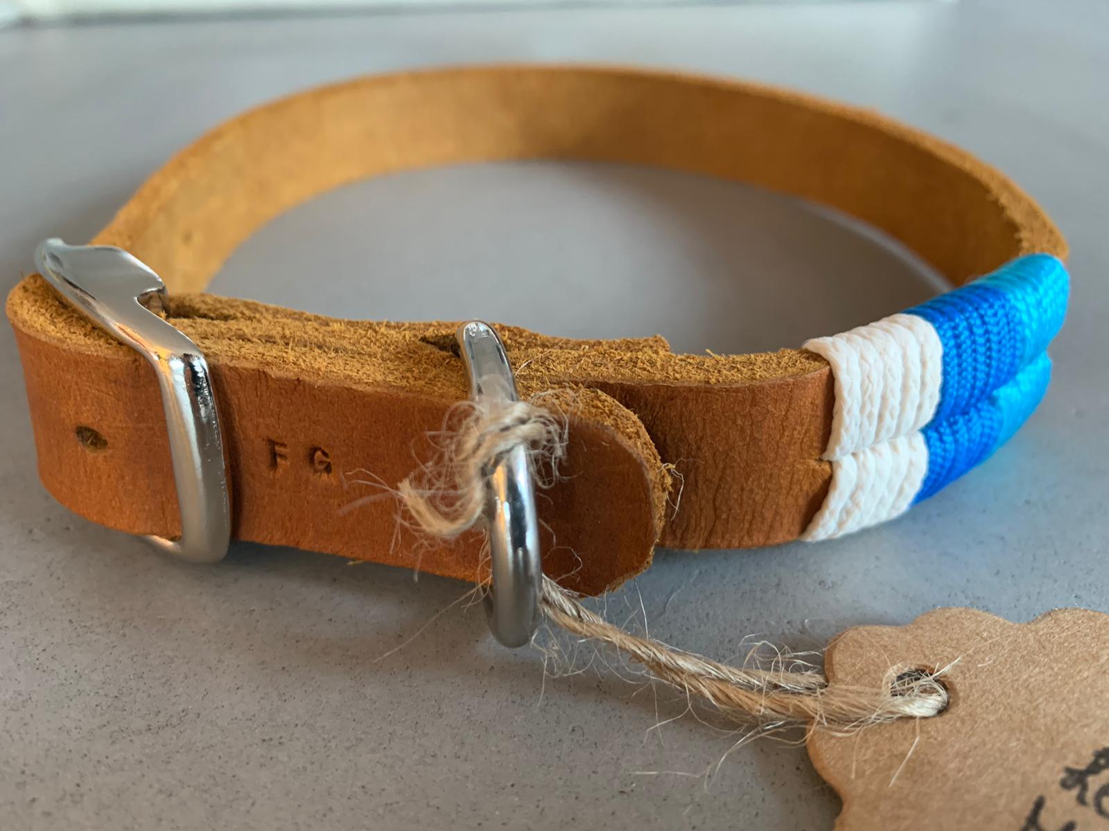 3-farbig getakeltes Lederhalsband creme-hellblau-blau