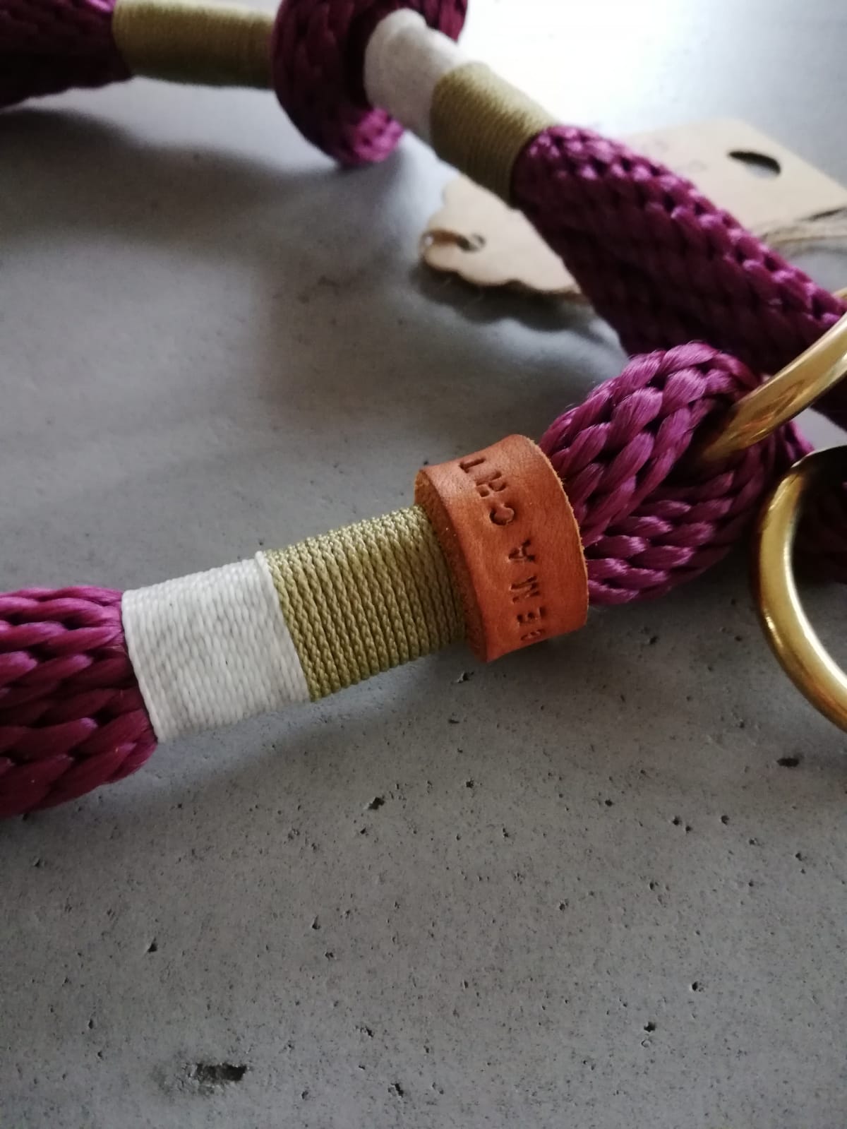 2-farbig getakeltes Schlupfhalsband für Hunde lila-gold