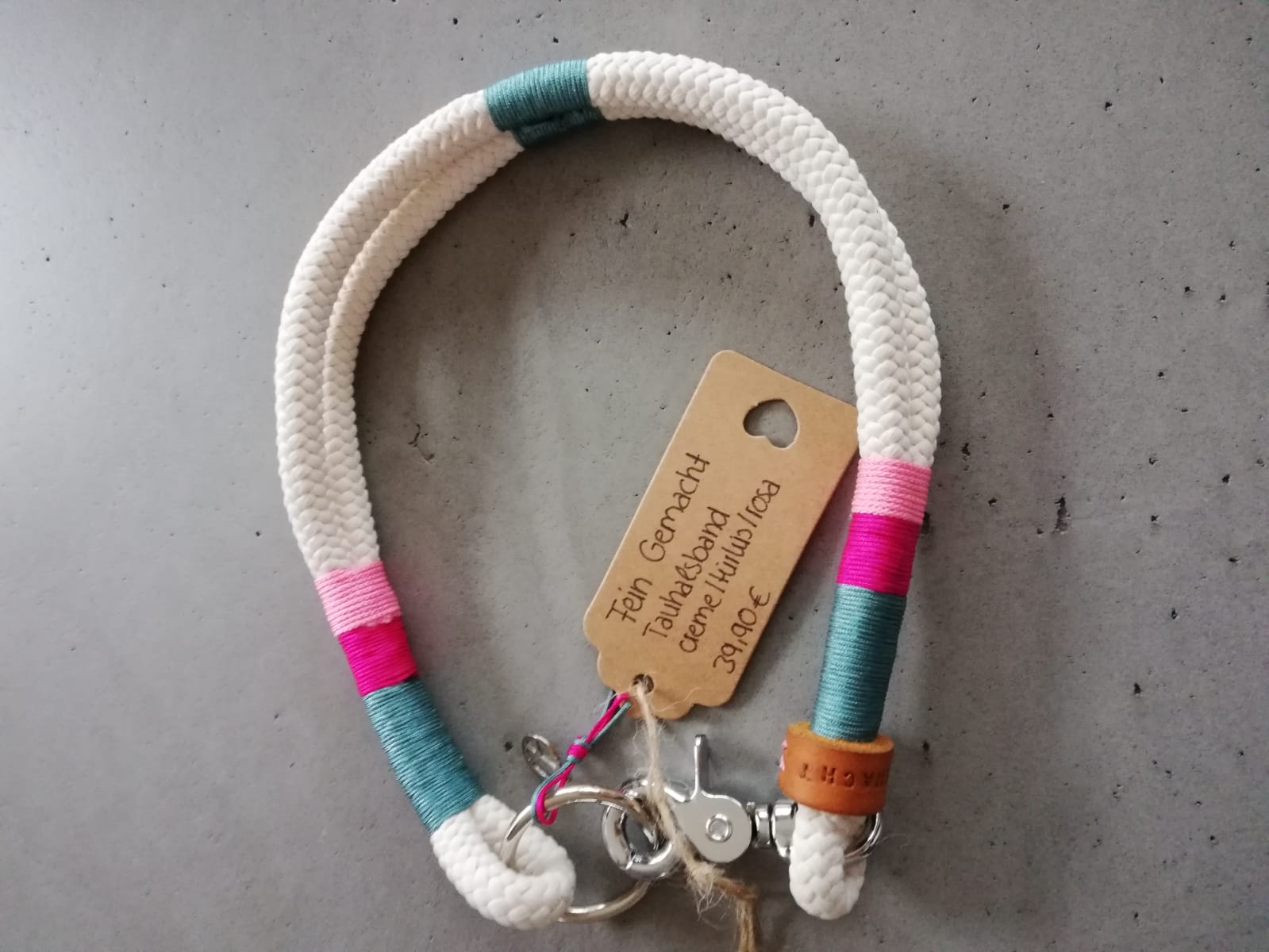 3-farbig getakeltes Tauhalsband creme-türkis-rosa